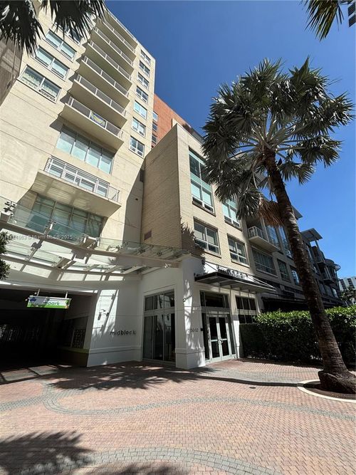apt-918-3250 Ne 1st Ave, Miami, FL, 33137-4097 | Card Image