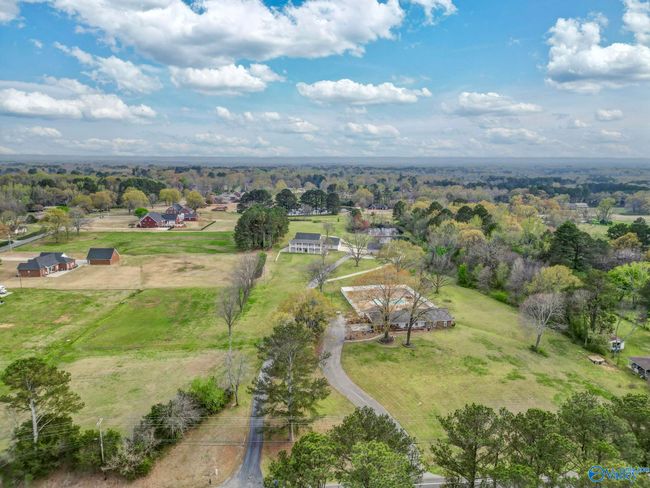 1540 Main St W, House other with 5 bedrooms, 4 bathrooms and null parking in Hartselle AL | Image 44
