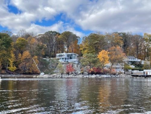 25 Raccoon Island Rd, Lake Hopatcong, NJ, 07849-2316 | Card Image