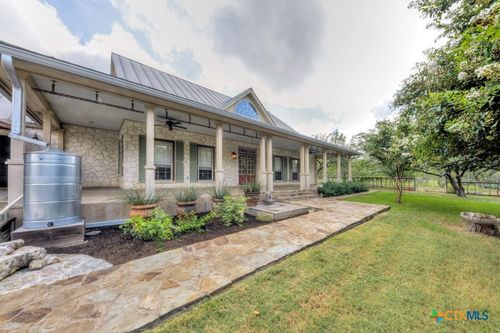 1210 Whispering Woods Trl, New Braunfels, TX, 78132-3185 | Card Image