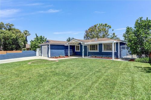 18811 E Glenlyn Dr, Azusa, CA, 91702-4105 | Card Image