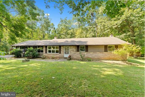 2282 Hill Rd, PERKIOMENVILLE, PA, 18074-9650 | Card Image
