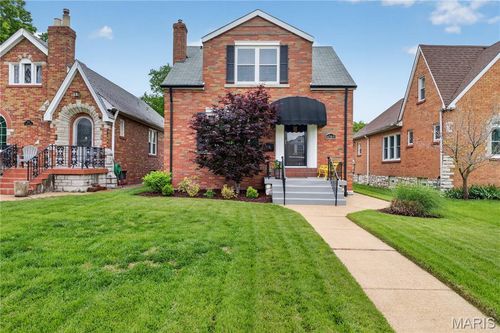 6569 Pernod Ave, Saint Louis, MO, 63139-2146 | Card Image