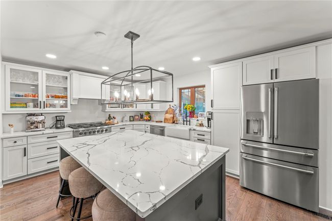 Kitchen 603 Highland Ridge Road | Image 13