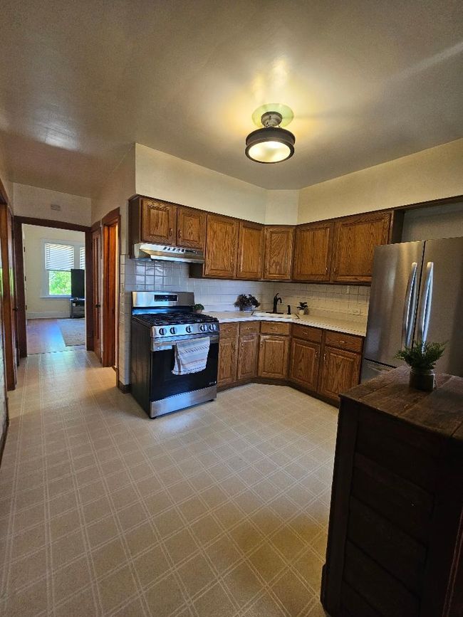 5626 N Mcvicker Ave, House other with 3 bedrooms, 1 bathrooms and 2 parking in CHICAGO IL | Image 12