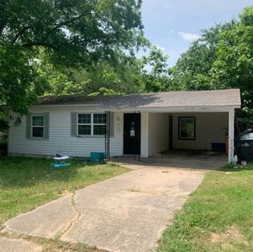 620 E Sears St, Denison, TX, 75021-2742 | Card Image