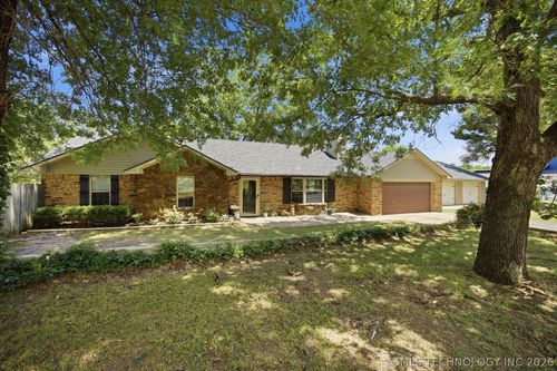 126 Emery Ln, McAlester, OK, 74501-2678 | Card Image