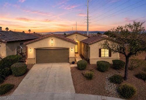 6004 Stanton Summit Dr, North Las Vegas, NV, 89081-6782 | Card Image