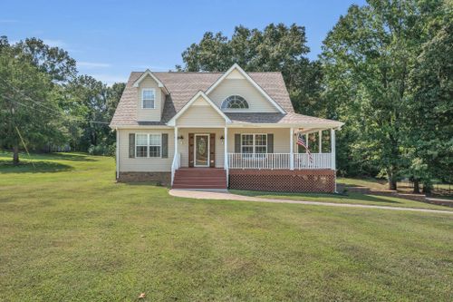 517 Aubrey Ln, Burns, TN, 37029 | Card Image