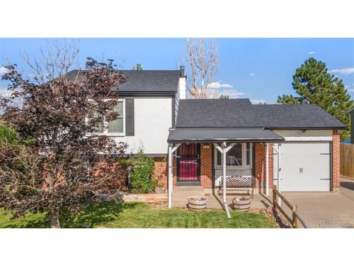 128 Madison Dr, Bennett, CO, 80102-7846 | Card Image