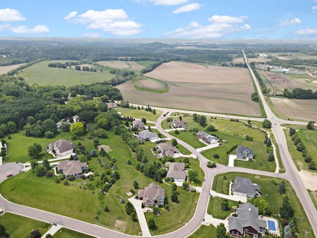 3403 Whistling Wind Way, House other with 4 bedrooms, 4 bathrooms and null parking in Windsor WI | Image 64