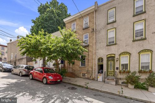 183 Markle St, PHILADELPHIA, PA, 19128-5204 | Card Image