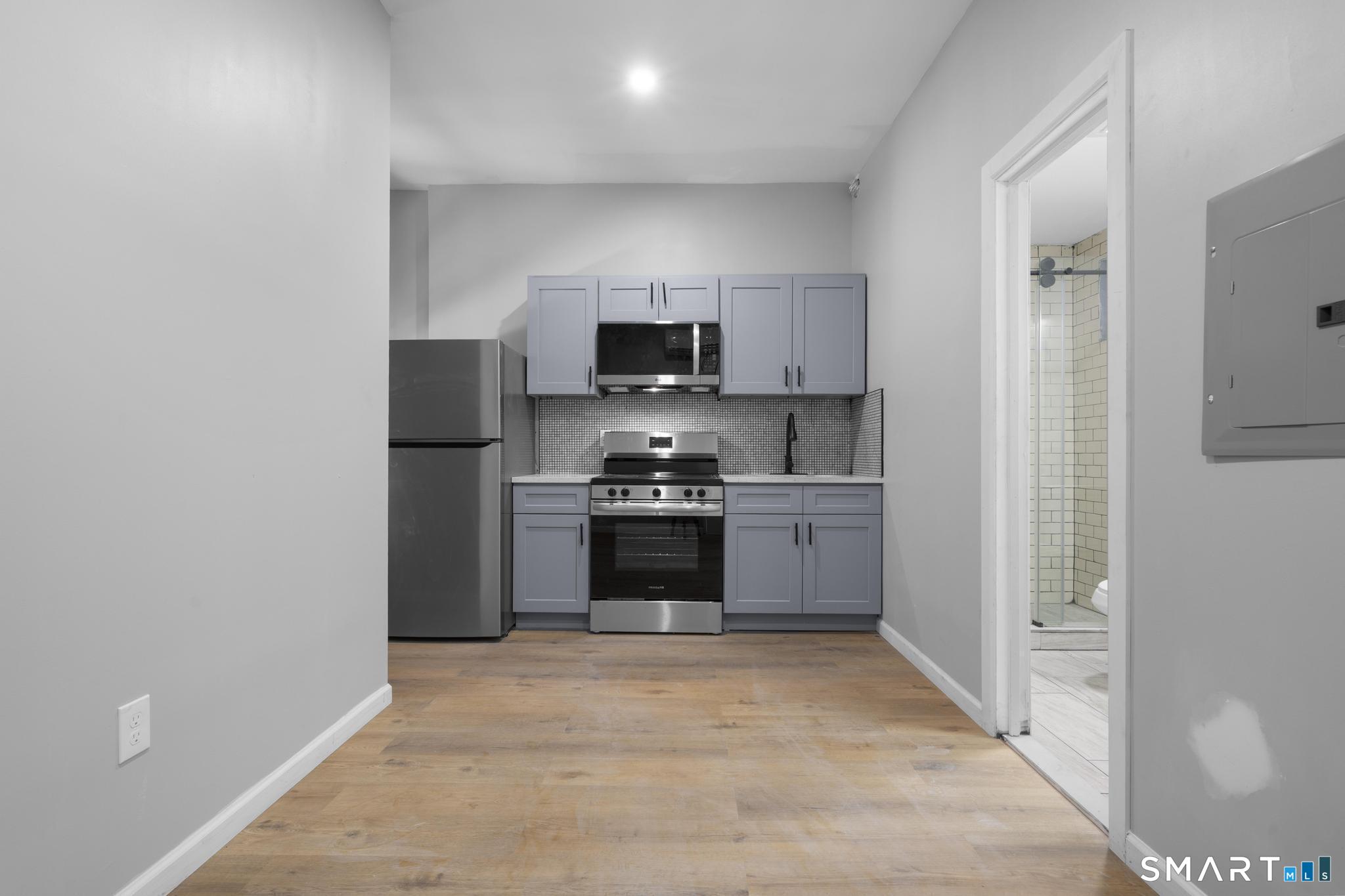Residential Lease in Waterbury 3