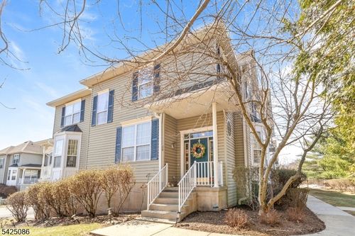 20 Chesterfield Ct, Flemington, NJ, 08822-3524 | Card Image