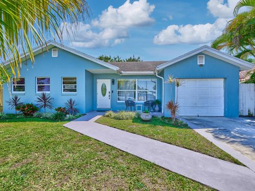 9020 Sw 8th St, Boca Raton, FL, 33433-6214 | Card Image