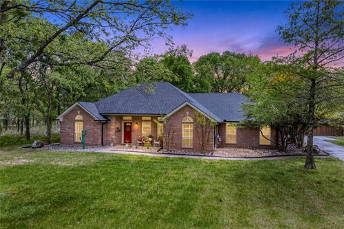 266 Tee Taw Cir, Sherman, TX, 75092-6999 | Card Image