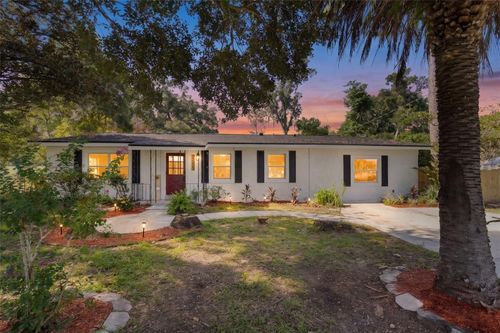 37072 Janet Cir, DADE CITY, FL, 33525-5920 | Card Image