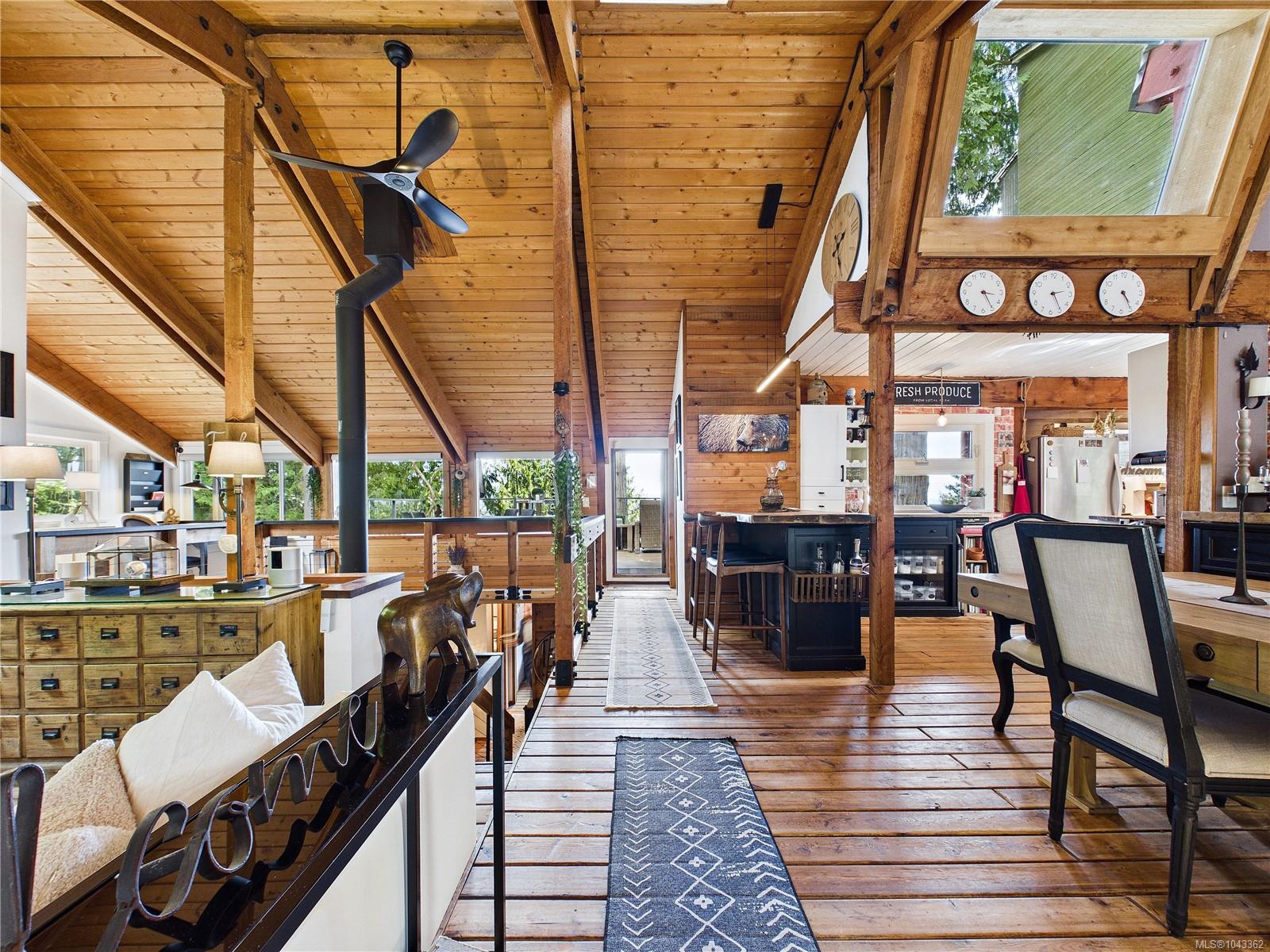 Residential in Salt Spring 4