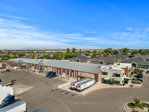 848 S 2000 W, Syracuse, UT, 84075-6924 | Card Image