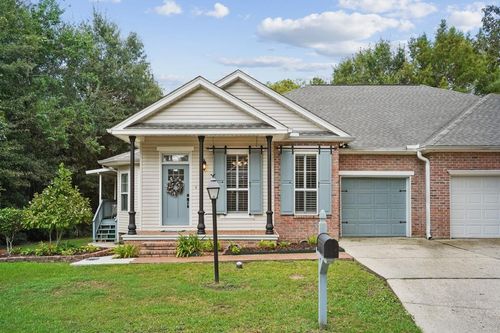 617 Florida St, Mandeville, LA, 70448-5501 | Card Image