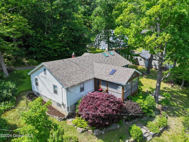 8 Sunrise Ct, House other with 3 bedrooms, 2 bathrooms and 6 parking in Silver Bay NY | Image 39