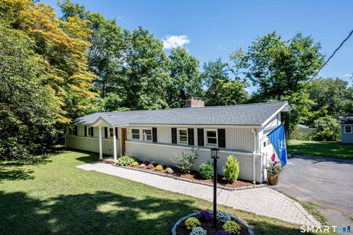 9 Old Hickory Ln, Branford, CT, 06405-2827 | Card Image