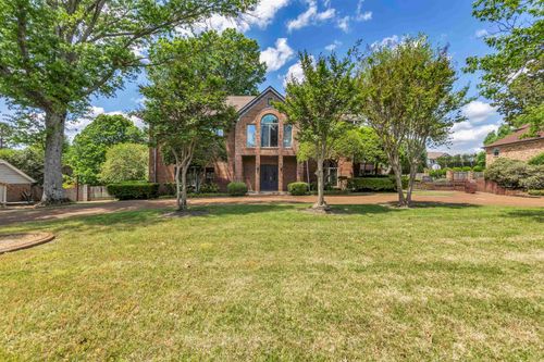 2523 Countrywood Pky, Memphis, TN, 38016 | Card Image
