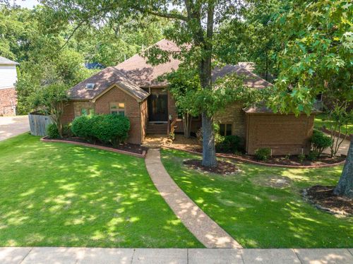 8986 Cairn Ridge Dr, Germantown, TN, 38139 | Card Image