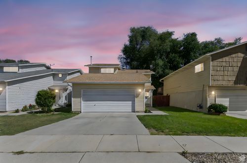 7657 S Sunrise Pl W, West Jordan, UT, 84084-4047 | Card Image