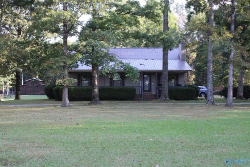 22201 New Garden Rd, Elkmont, AL, 35620-4211 | Card Image