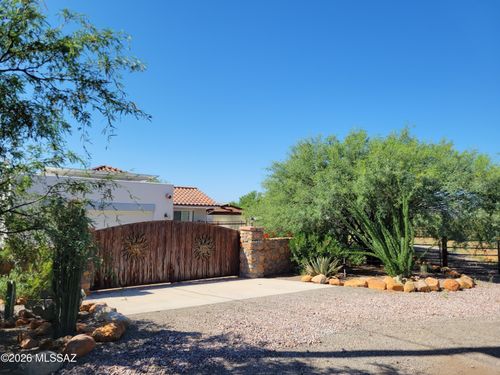 1798 Go Ct, Rio Rico, AZ, 85648-2915 | Card Image