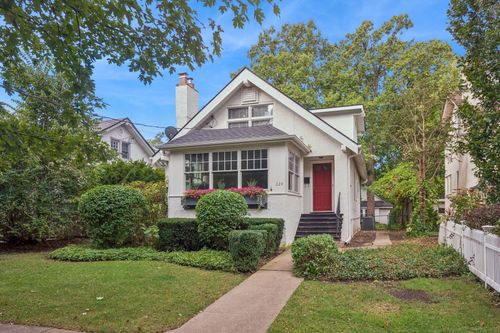 228 Poplar St, Winnetka, IL, 60093-4117 | Card Image