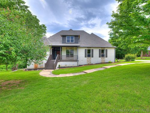 18894 E 80th St N, Owasso, OK, 74055-8235 | Card Image