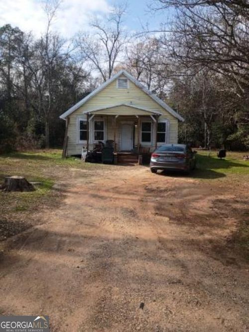 311 Flowers Dr, Blakely, GA, 39823-2815 | Card Image