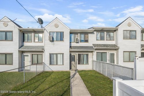 327a Mersereau Avenue, Staten Island, NY, 10303 | Card Image