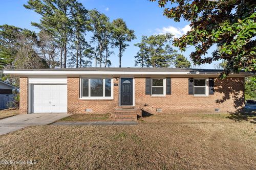 117 Sheffield Rd, Jacksonville, NC, 28546-8427 | Card Image