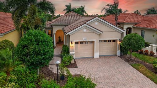 7232 Presidio Gln, Lakewood Ranch, FL, 34202-5040 | Card Image