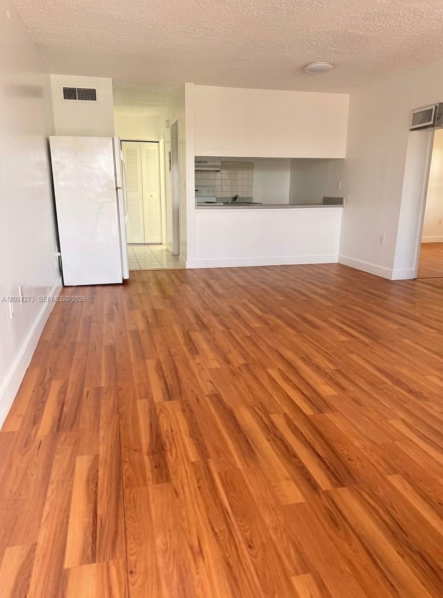 Residential Lease in Miami Gardens 3
