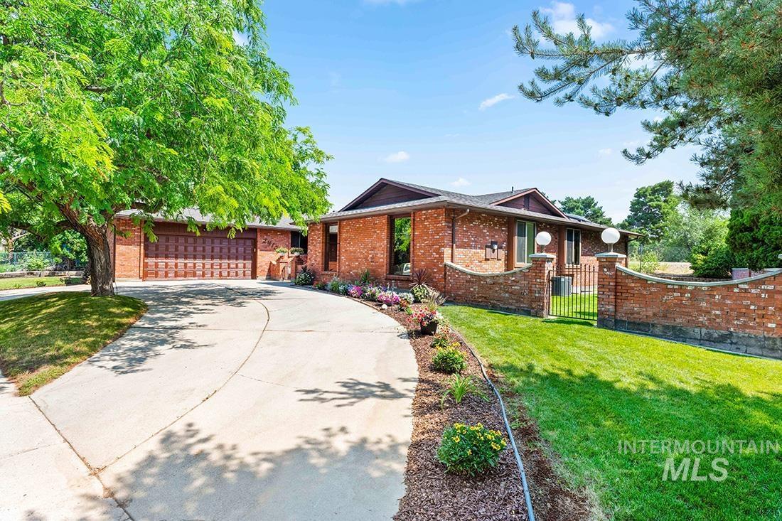 Lynx Way, Boise, ID 83705