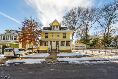 33 Grant Ave, East Orange, NJ, 07017-4630 | Card Image