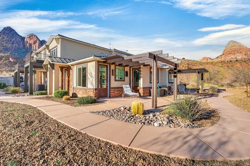 f-101 Trapper Cir, Springdale, UT, 84767-7800 | Card Image