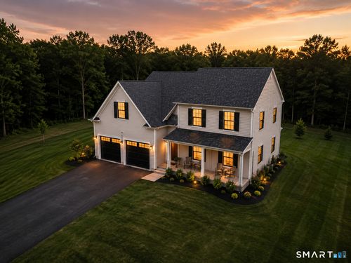 296 Chapel Hill Road, Montville, CT, 06370 | Card Image