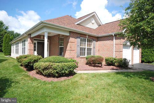 66 Minuteman Cir, ALLENTOWN, NJ, 08501-1863 | Card Image