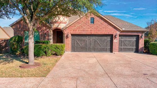 1230 Thistle Hill Trl, Weatherford, TX, 76087-4977 | Card Image