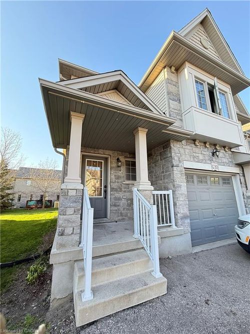 g30-7 Upper Mercer St, Kitchener, ON, N2A0B8 | Card Image