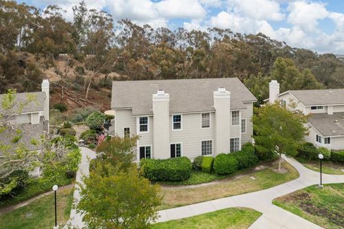 2836 Hillsboro Ct, Carlsbad, CA, 92010-6556 | Card Image