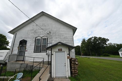 501 Mill St, Golden City, MO, 64748-8259 | Card Image