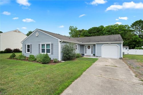 210 Azalea Dr, Smithfield, VA, 23430-1602 | Card Image