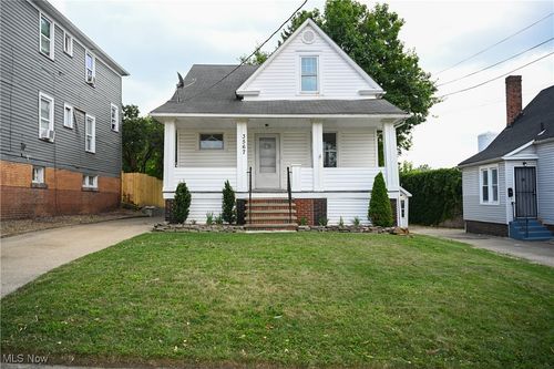 3567 W 61st St, Cleveland, OH, 44102-5534 | Card Image