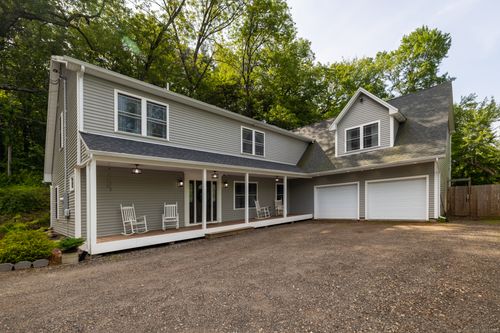 41 Secret Lake Rd, Canton, CT, 06019-2627 | Card Image